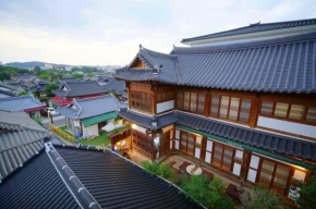 Millennial Morning Hanok Jeonju
